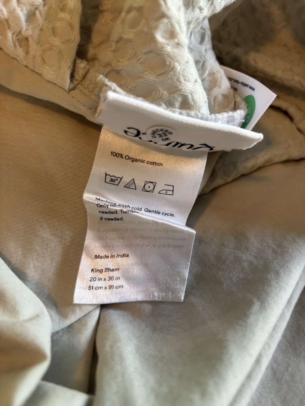 Quince Organic Luxe Honeycomb Duvet Cover Set (includes shams) - King / Cal King - Picture 4 of 8